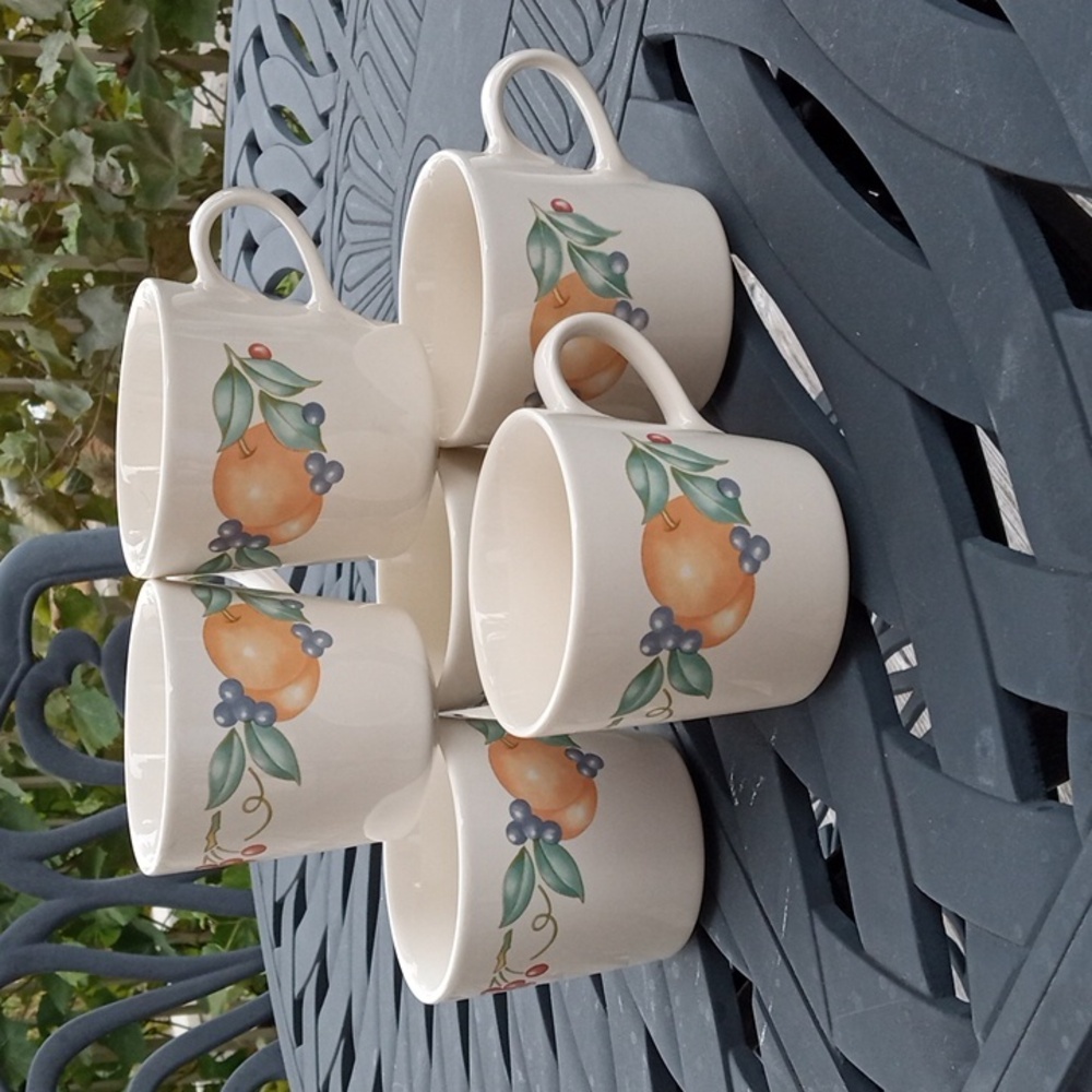 Set of vintage Corelle Corning Ware "Abundance" pattern coffee mugs.